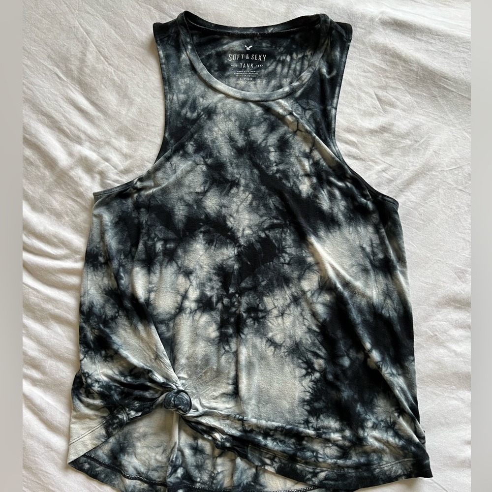 American Eagle blue marble tank